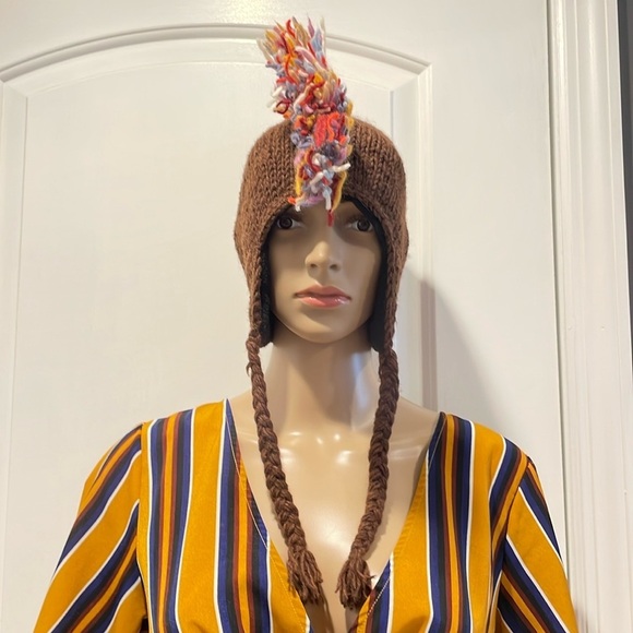Lakhay’s Collection Mohawk hat - Picture 1 of 4
